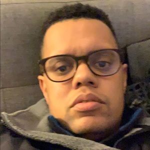 Meet your Posher, Daniel